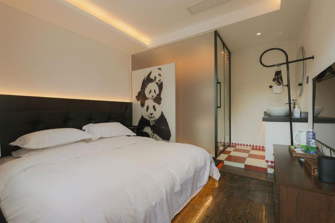 Qintai Tibetan Culture Boutique Hotel Чэнду Экстерьер фото