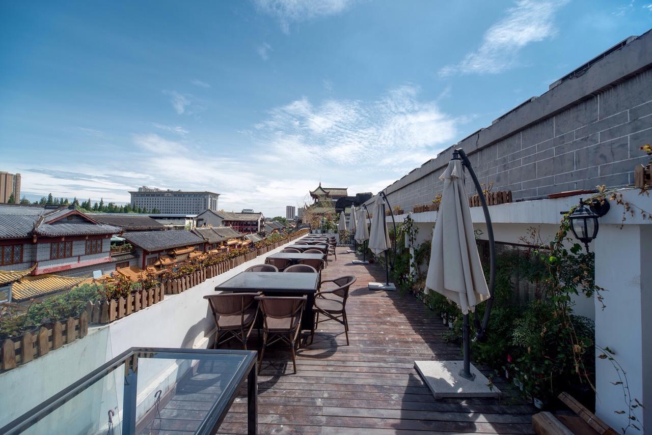 Qintai Tibetan Culture Boutique Hotel Чэнду Экстерьер фото