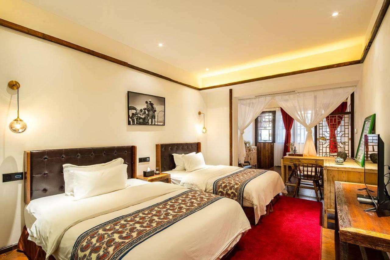 Qintai Tibetan Culture Boutique Hotel Чэнду Экстерьер фото