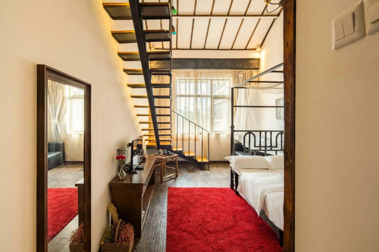 Qintai Tibetan Culture Boutique Hotel Чэнду Экстерьер фото